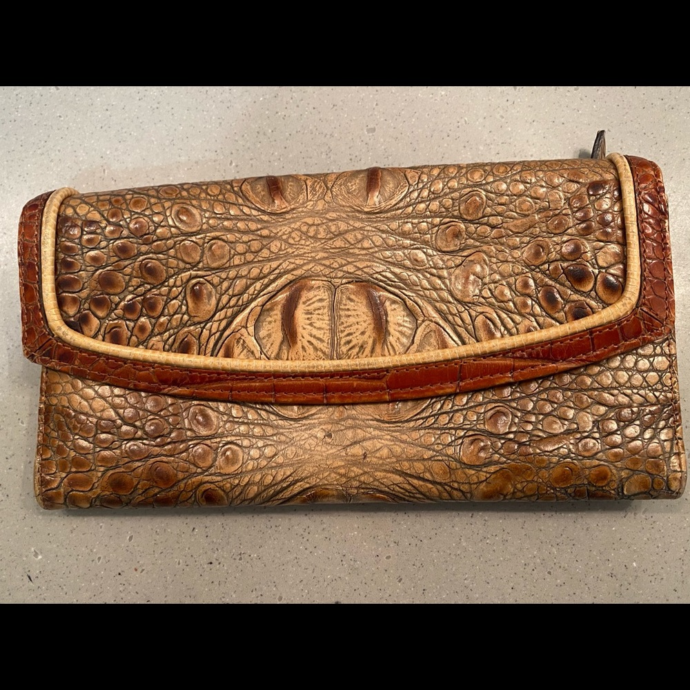 Brahmin Wallet